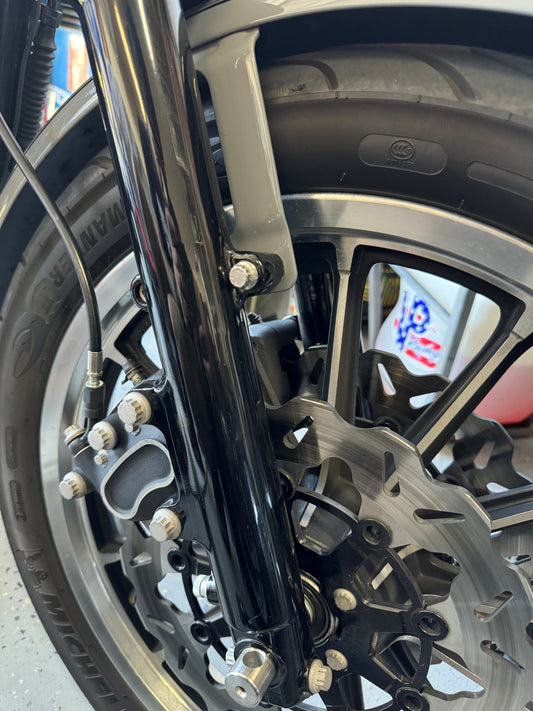 00-05 dyna and 87-99 FXR APR front fender kit